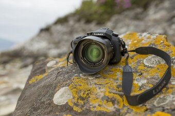 Panasonic Lumix FZ 1000 - 10
