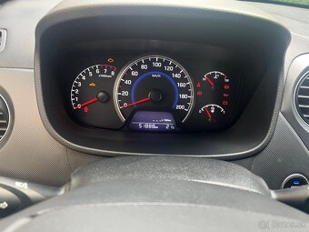 Hyundai i10 - 10