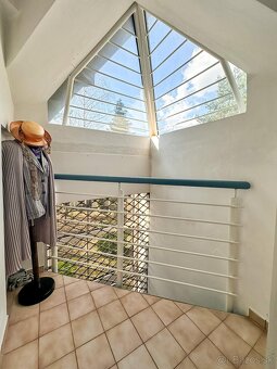 Rodinný dom s jazierkom v obci Hodruša-Hámre (Žarnovica) - 10