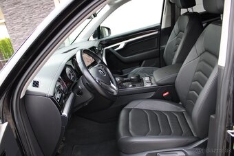 Volkswagen Touareg 3.0 V6 TDI SCR Elegance 4Motion, 1.majite - 10