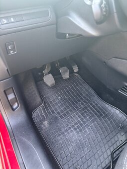 Predám peugeot 208 1,2 pure tech - 10