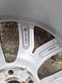 Tiguan 235/55 R18 - 10