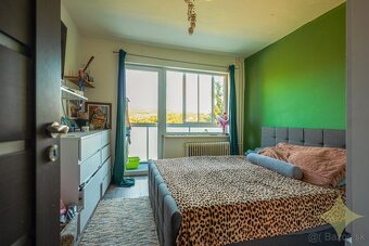 Na predaj, 3 izbový zrekonštruovaný byt s garážou, Ilija - 10