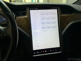 Tesla Model X Long Range 2020 - 10