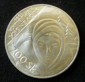 Slovenské strieborné 200 koruny bk - 10