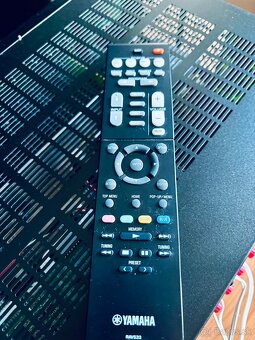 AV receiver YAMAHA HTR-4068 - 10