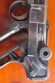 Pištoľ MAUSER P08 LUGER z roku 1915 - 10