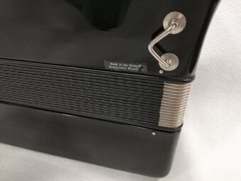 akordeon Weltmeister Caprice 120 basovy - 10