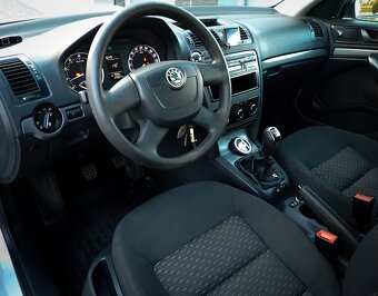 ŠKODA OCTAVIA 2 FACELIFT 1.2 TSI 77kW 4valec 11/2012 - 10