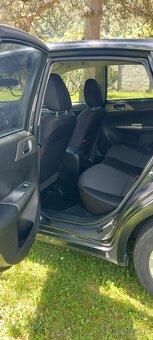 Predám SUBARU IMPREZA 2,0 COMFORT - 10