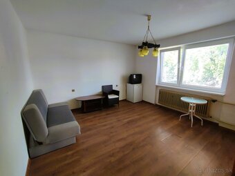 Ponúkame na predaj rodinný dom v obci Rakoľuby - 10