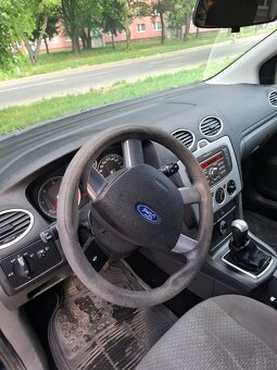 Ford Focus 1.6 tdci - 10