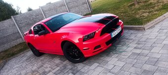 Ford Mustang 3.7 V6 California - 10