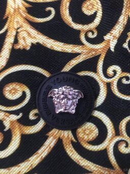 NOVÉ VERSACE young medusa original tricko S/Mo - 10