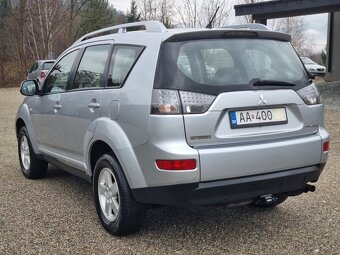 MITSUBISHI OUTLANDER 2,0Di-D 4x4 - 10
