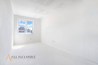 ALL INCLUSIVE | NA PREDAJ 4-IZBOVÝ ROD. DOM-DVOJDOM, BLATNÁ - 10