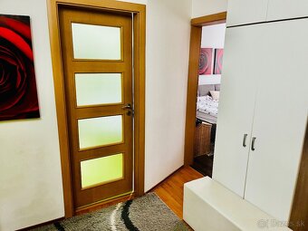 SLNEČNÝ 3. izbový byt, 74m2, VT - 10
