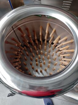 Šklbačka hydiny , ŠKUBAČKA HYDINY malé velké - 10