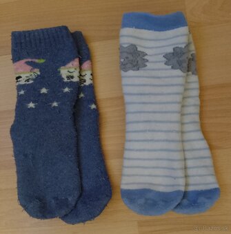 Prebaľovací stôl pre bábätká +hračky a obleč.zadarmo - 10