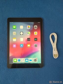 Apple iPad Air 16GB - 10