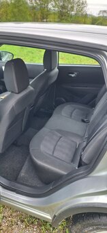 Nissan Qashqai 2.0 110kw 4x4 - 10