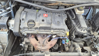 Citroen C4 1,6i 80kw kód: NFU - 10