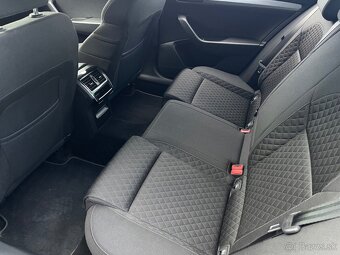 Škoda Superb 2.0 TDI SCR Live DSG - 10