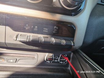 Dodge Ram 1500 5.7 hemi - 10
