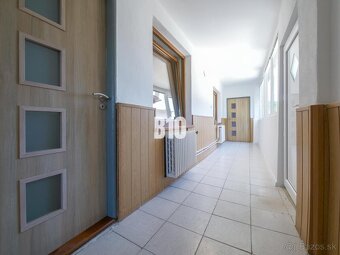 REZERVOVANÉ Čiastočne zrekonštruovaný 4 izbový rodinný dom - - 10