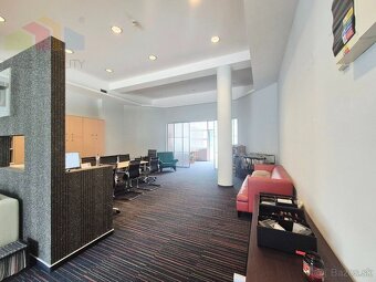 Na predaj obchodný priestor v polyfunkčnej budove, Vajnorská - 10