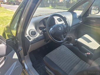 Suzuki Sx4 - 10