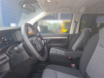 Toyota Proace Verso L1 FAMILY 2.0 D 177K EAT8 - 10