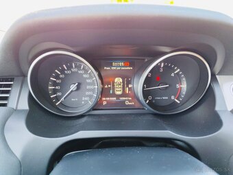 Range Rover EVOQUE 2,2 SD4 Prestige 4x4 automat - 10
