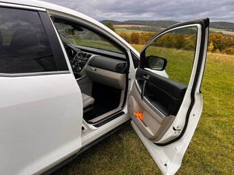 Mazda CX7 - 10