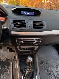 Renault megane - 10