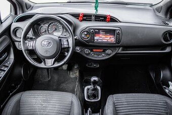 Toyota Yaris 1.33 Dual VVT-i Bi-Tone - 10