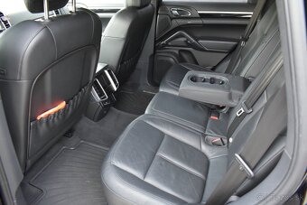 Porsche Cayenne Diesel Tiptronic S - 10