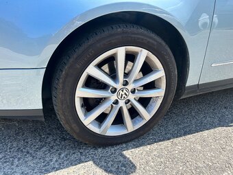 Volkswagen Passat 2.0 TDI Highline DSG - 10
