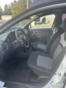 Predám Dacia Duster 4x4 - 10