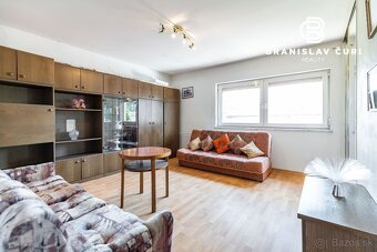 ZNÍŽENA CENA - Rodinný dom s ambulanciou – jedinečná ponuka  - 10