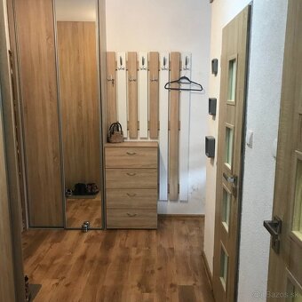 Prenájom 1 izbového bytu - 10