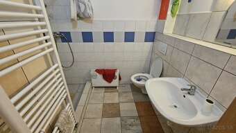 VIVAREAL REZERVOVANÉ VEĽKÝ 5 izbový RD, pozemok až 1439 m2 - 10