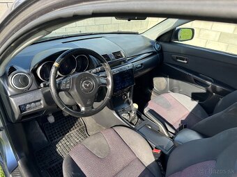 Mazda 3 - 10