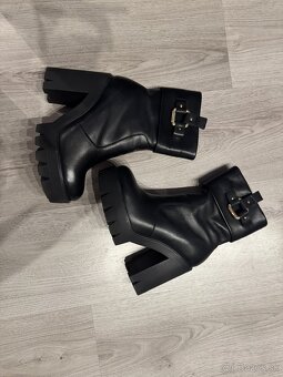 Buffalo kožené čižmy 38 - 10