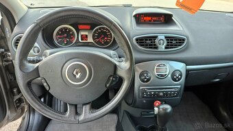 Predám Renault Clio Exclusive 1.6 automat - 10