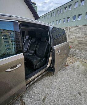 Volkswagen Sharan 2.0 TDI - automat - 7-miestny - 10