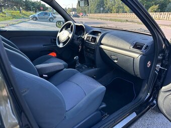 Predám Renault Clio SPORT 1.4 16v - 10