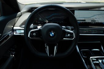 BMW Rad 7 740d M xDrive A/T, Fabrická záruka, odpočet DPH - 10