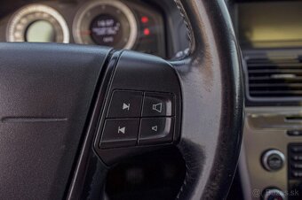 Volvo XC60 D5 (151kW) AWD Kinetic - 10