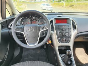 Opel Astra 1.7 CDTi 110k Enjoy - 10